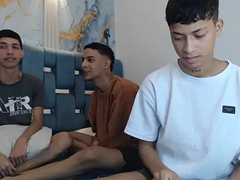 Snapshot of GOLD_BOYS chatting on 20, 2, 2026 GOLD BOYS online show from 20, 2, 2026