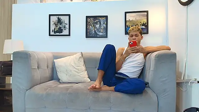 GOLD BOYS online show from 27, 5, 2026
