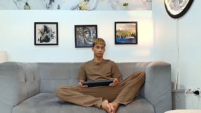 GOLD BOYS online show from 21, 5, 2026