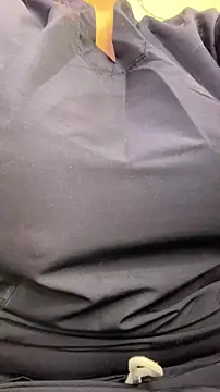 Snapshot of Sara25_07 chatting on 17, 2, 2026 Sara25 07 online show from 17, 2, 2026