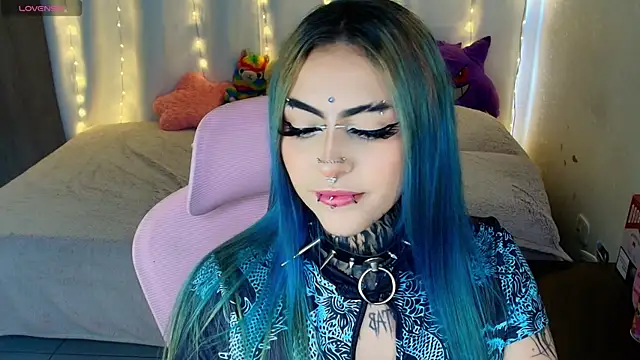 Snapshot of maliciaXpoison chatting on 30, 5, 2026 maliciaXpoison online show from 30, 5, 2026