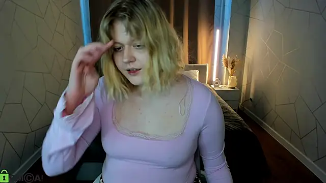 luna c0ra online show from 14, 3, 2026