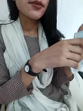 tanzum khan3202 online show from 14, 3, 2026