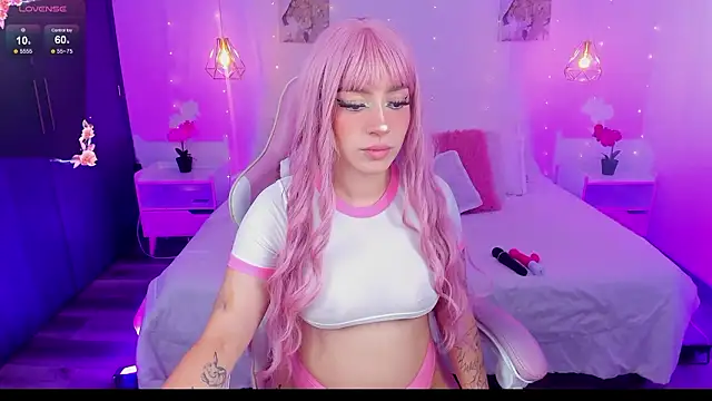 Emma softt online show from 4, 3, 2026