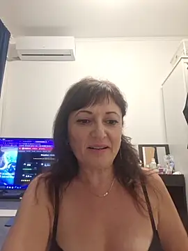 SaraGina online show from 28, 6, 2026