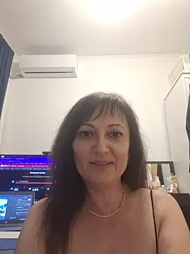 SaraGina online show from 4, 4, 2026