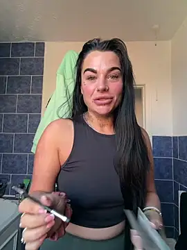 Darkfantisyx online show from 17, 4, 2026