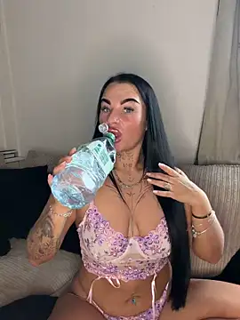 Darkfantisyx online show from 12, 3, 2026