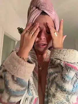 Darkfantisyx online show from 7, 4, 2026