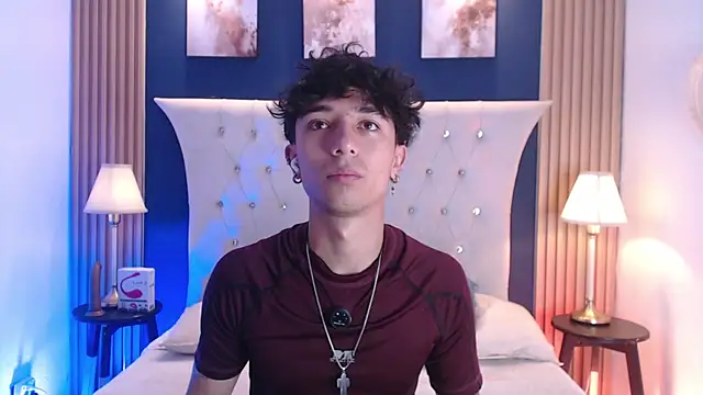 Snapshot of Aiden_Rivers_ chatting on 10, 7, 2026 Aiden Rivers online show from 10, 7, 2026