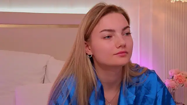 Snapshot of Sona_Lavberi chatting on 11, 5, 2026 Sona Lavberi online show from 11, 5, 2026