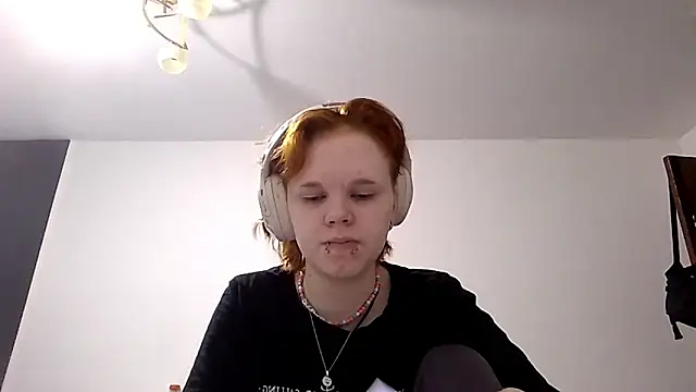 CurlaPettyBom online show from 28, 2, 2026