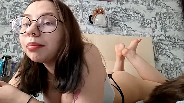 Snapshot of AwryNeon chatting on 20, 2, 2026 AwryNeon online show from 20, 2, 2026