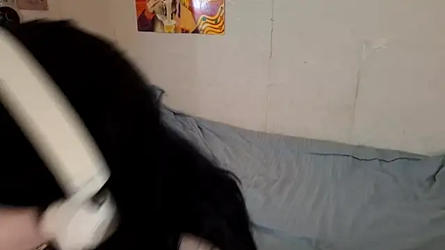 MindyMinty online show from 6, 4, 2026