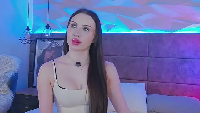 EfiKhalifa online show from 11, 4, 2026