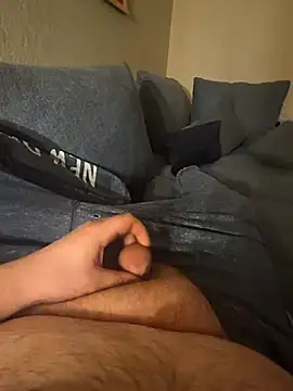 Snapshot of EdVonSchleck5 chatting on 20, 2, 2026 EdVonSchleck5 online show from 20, 2, 2026