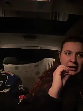 Sandragll online show from 8, 4, 2026