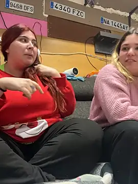 Sandragll online show from 6, 3, 2026