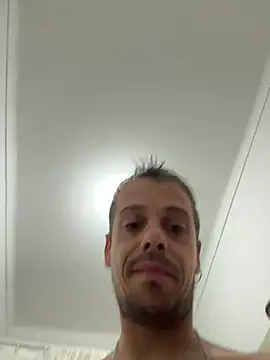 vieiratiago963 online show from 25, 7, 2026