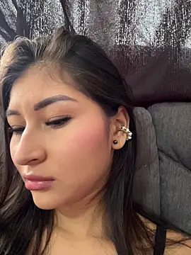 Aylin fire online show from 10, 3, 2026