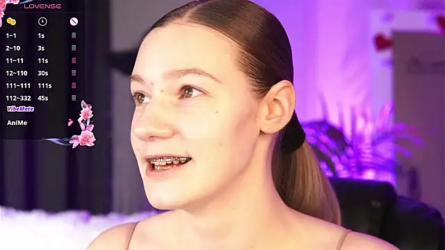 Snapshot of Vanessa__Lui chatting on 27, 2, 2026 Vanessa Lui online show from 27, 2, 2026