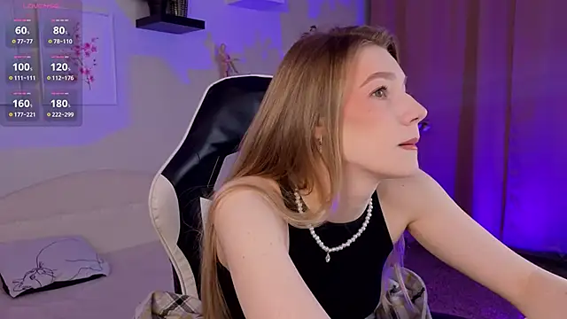 Snapshot of Vanessa__Lui chatting on 17, 2, 2026 Vanessa Lui online show from 17, 2, 2026