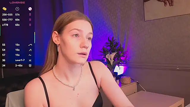 Snapshot of Vanessa__Lui chatting on 18, 2, 2026 Vanessa Lui online show from 18, 2, 2026