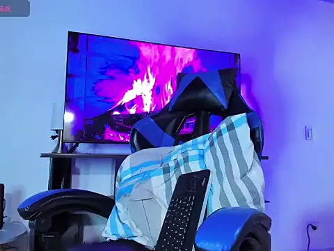 Lyam Russo online show from 12, 3, 2026