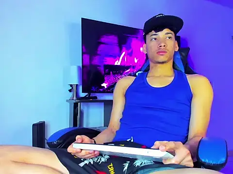 Lyam Russo online show from 31, 3, 2026