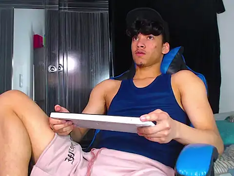 Snapshot of Lyam_Russo chatting on 24, 2, 2026 Lyam Russo online show from 24, 2, 2026