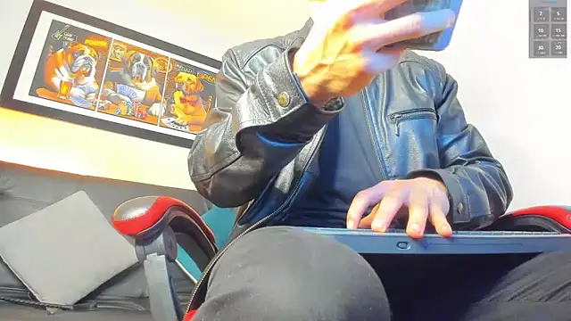 Snapshot of Dante_Blake1 chatting on 18, 6, 2026 Dante Blake1 online show from 18, 6, 2026