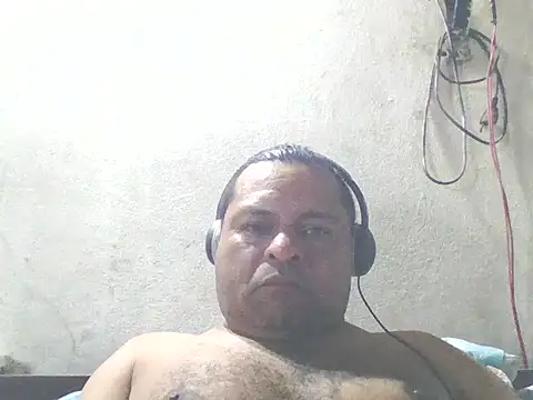 DesexedCooler online show from 17, 6, 2026