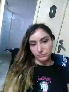 Snapshot of Larinhacat chatting on 21, 2, 2026 Larinhacat online show from 21, 2, 2026