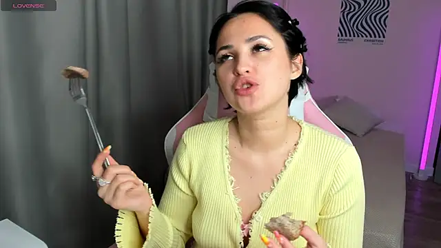 Mary Rice online show from 13, 4, 2026