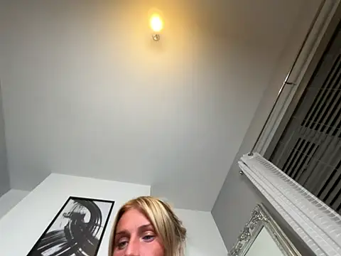 jadey19x online show from 12, 4, 2026