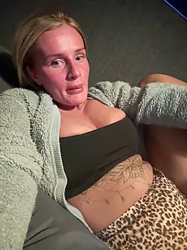 jadey19x online show from 7, 6, 2026