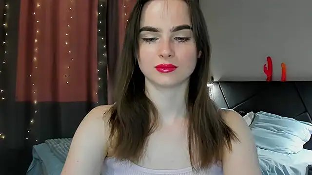 megann fox2 online show from 9, 3, 2026