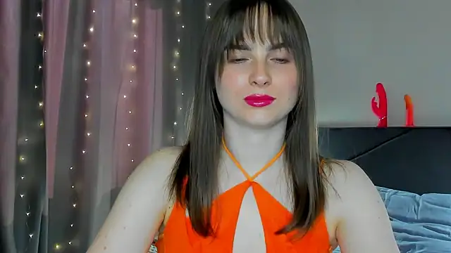 Snapshot of megann_fox2 chatting on 22, 4, 2026 megann fox2 online show from 22, 4, 2026