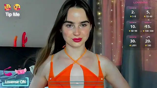 Snapshot of megann_fox2 chatting on 28, 6, 2026 megann fox2 online show from 28, 6, 2026