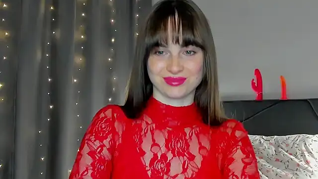 Snapshot of megann_fox2 chatting on 28, 4, 2026 megann fox2 online show from 28, 4, 2026