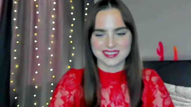 Snapshot of megann_fox2 chatting on 30, 4, 2026 megann fox2 online show from 30, 4, 2026
