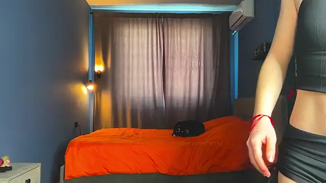 Snapshot of Anna_Kare chatting on 6, 4, 2026 Anna Kare online show from 6, 4, 2026