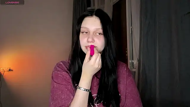 RaquelsHusband online show from 27, 2, 2026