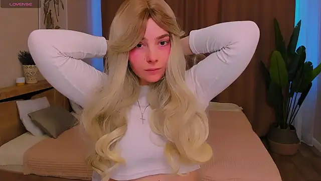 Snapshot of Maddy_Wood_ chatting on 20, 2, 2026 Maddy Wood online show from 20, 2, 2026