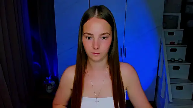 Snapshot of Maddy_Wood_ chatting on 7, 7, 2026 Maddy Wood online show from 7, 7, 2026
