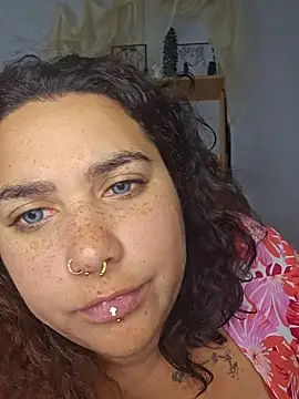 Deesse luna online show from 5, 5, 2026