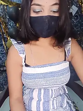 Cutie babes01 online show from 22, 5, 2026
