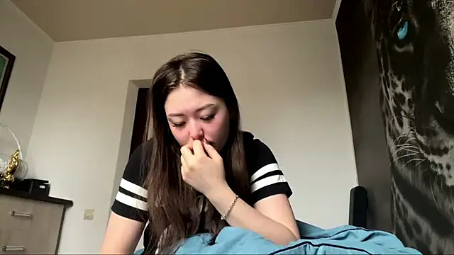 AudieGravely online show from 8, 4, 2026