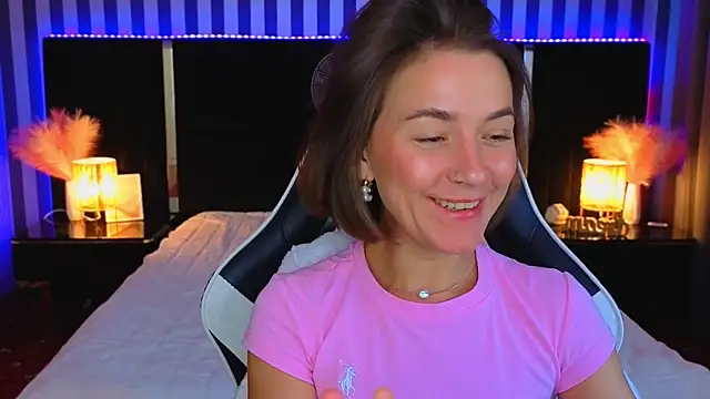 Snapshot of GracefulMichelle chatting on 5, 7, 2026 GracefulMichelle online show from 5, 7, 2026
