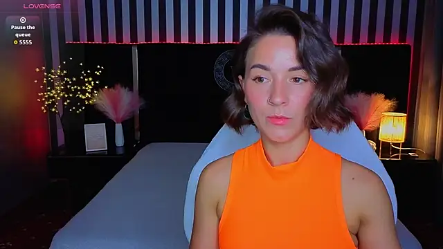 Snapshot of GracefulMichelle chatting on 14, 6, 2026 GracefulMichelle online show from 14, 6, 2026